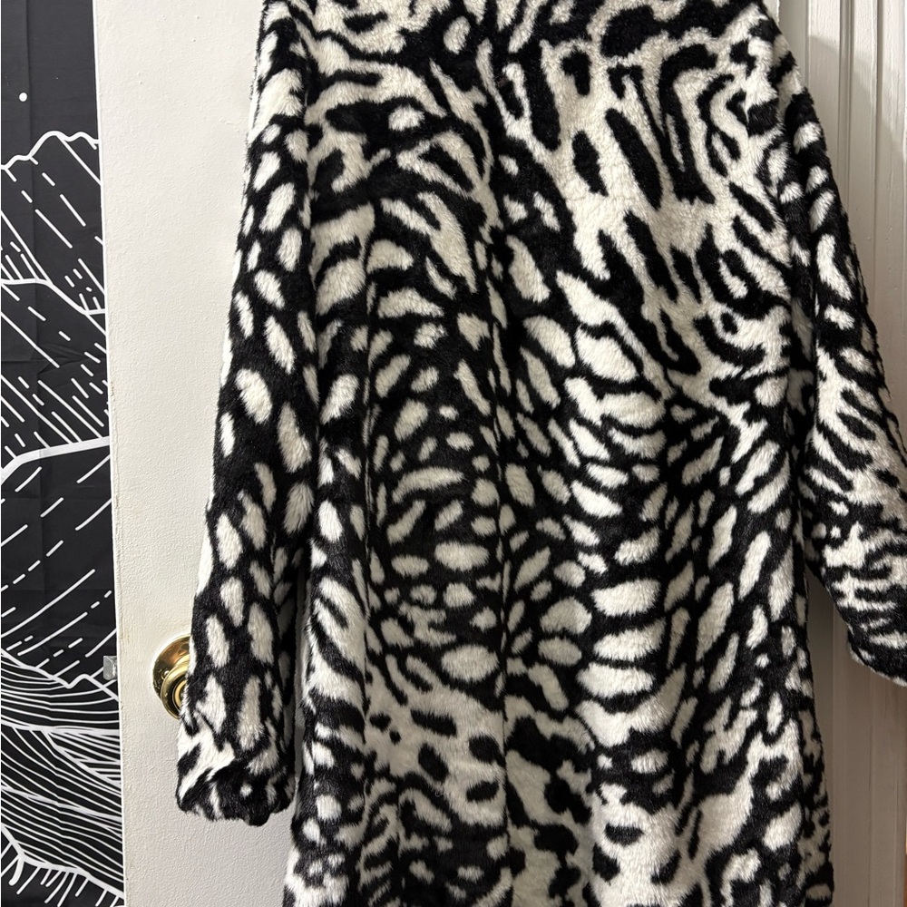 Michael Kors Zebra Faux Fur Jacket - Picture 9 of 9